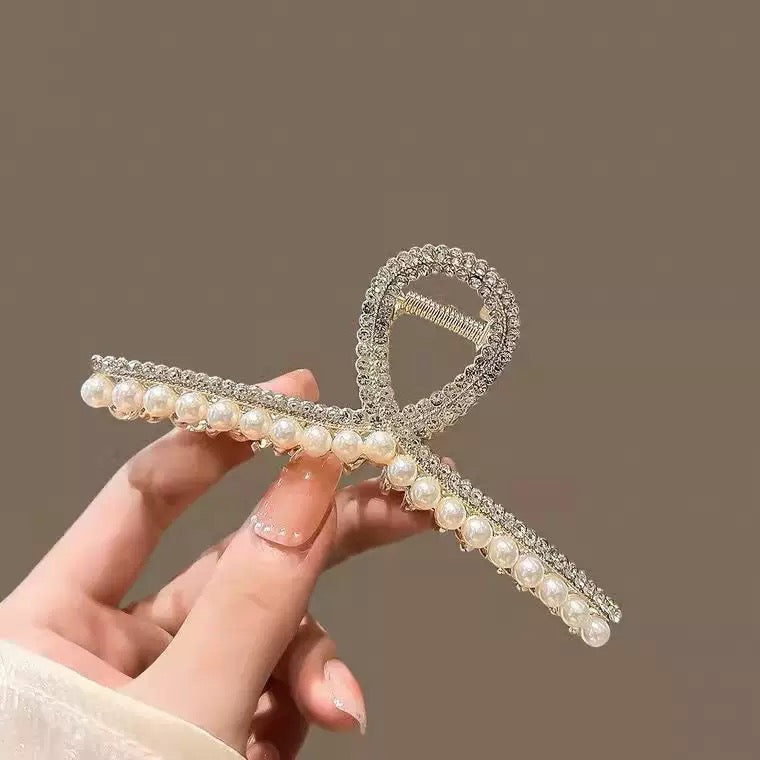 Fashionable metal hair claw clip