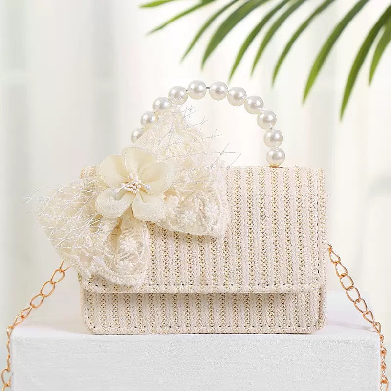 Pretty bag handle and crossbody